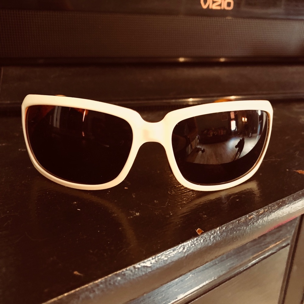 Costa Isabella Sunglasses